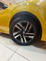 PEUGEOT 208 – Image 2